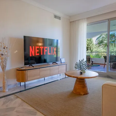 Banus - Banus-nueva Andalucia - Premium Renovated 2br - 2ba - Outdoor Terrace W Mountain Views - Brand-new Furniture, Decor & Appliances - Dama De Noche Urb- S Pools - Only 1,5 K M From Puerto Banus - Ideal For Familie Apartment Marbella