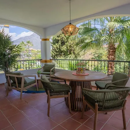 Banus - Banus-nueva Andalucia - Premium Renovated 2br - 2ba - Outdoor Terrace W Mountain Views - Brand-new Furniture, Decor & Appliances - Dama De Noche Urb- S Pools - Only 1,5 K M From Puerto Banus - Ideal For Familie Apartment