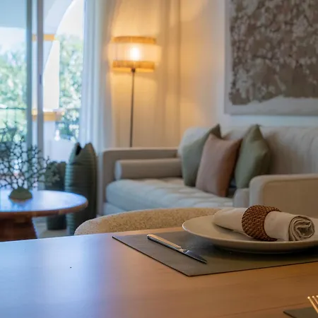Banus - Banus-nueva Andalucia - Premium Renovated 2br - 2ba - Outdoor Terrace W Mountain Views - Brand-new Furniture, Decor & Appliances - Dama De Noche Urb- S Pools - Only 1,5 K M From Puerto Banus - Ideal For Familie Apartment *