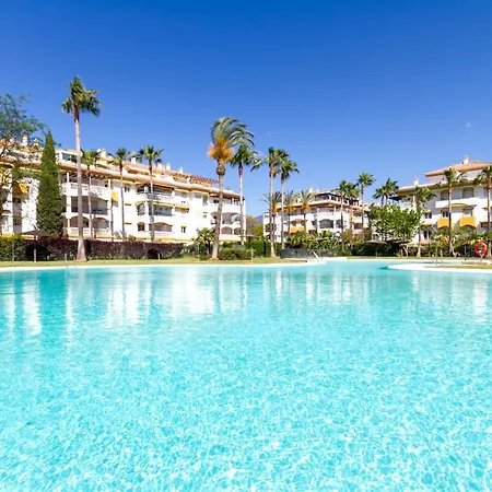 Banus - Banus-nueva Andalucia - Premium Renovated 2br - 2ba - Outdoor Terrace W Mountain Views - Brand-new Furniture, Decor & Appliances - Dama De Noche Urb- S Pools - Only 1,5 K M From Puerto Banus - Ideal For Familie Marbella