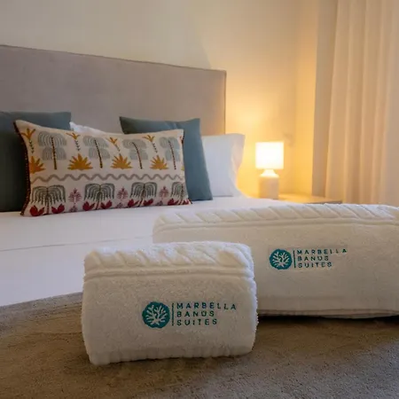 Banus - Banus-nueva Andalucia - Premium Renovated 2br - 2ba - Outdoor Terrace W Mountain Views - Brand-new Furniture, Decor & Appliances - Dama De Noche Urb- S Pools - Only 1,5 K M From Puerto Banus - Ideal For Familie